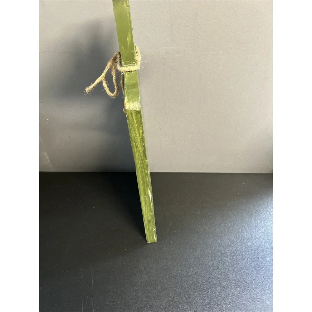 Handmade floral cutting